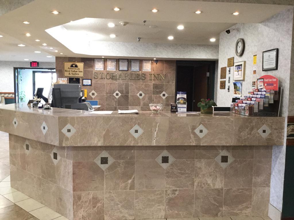 Americas Best Value Inn And Suites Saint Charles Екстериор снимка