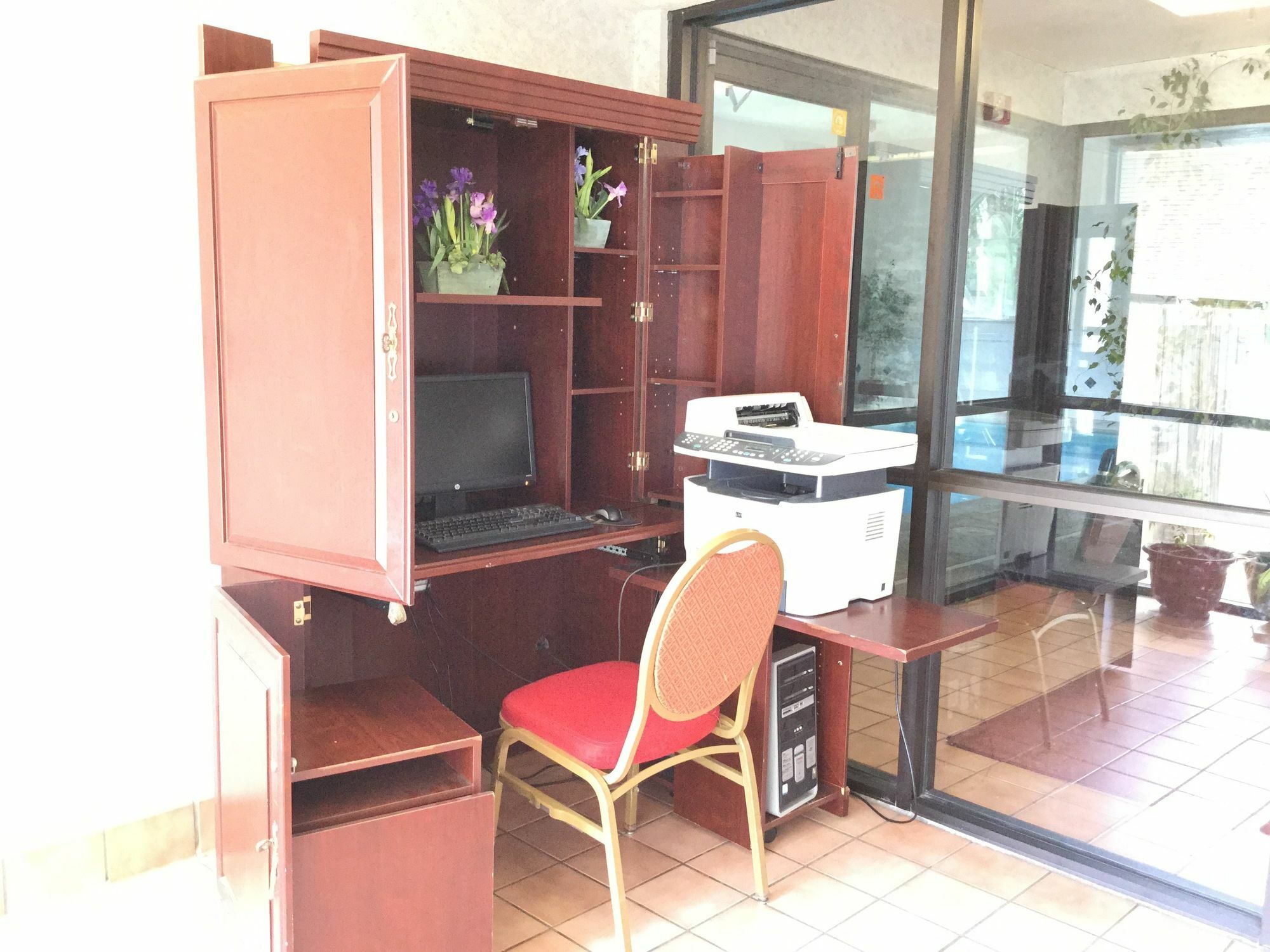 Americas Best Value Inn And Suites Saint Charles Екстериор снимка