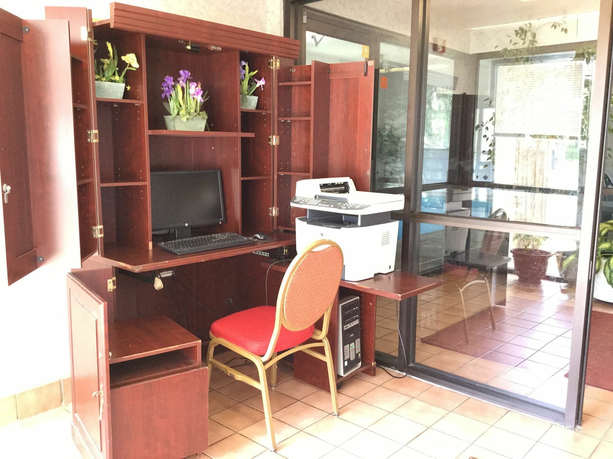 Americas Best Value Inn And Suites Saint Charles Екстериор снимка